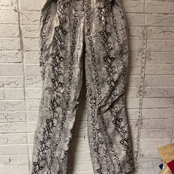 Cold As Ice Snakeprint Black White Snow Board Ski Pants Recco Small - Picture 2 of 14